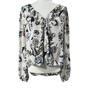 White House Black Market Cream Floral Ruffle Collar Surplice Neck Hi Lo Blouse